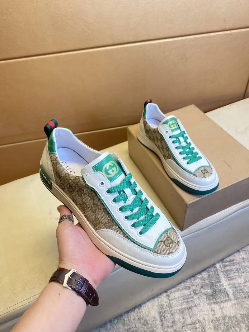 Stretchable Gucci Low Shoes 25636
