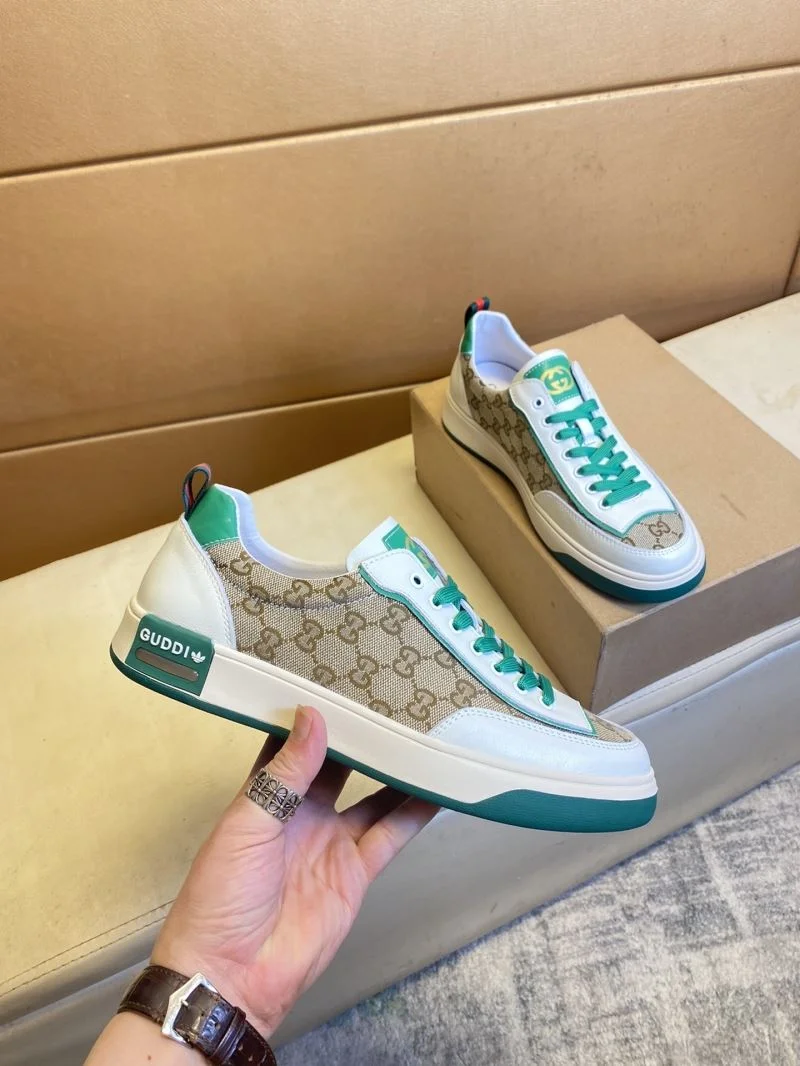 Stretchable Gucci Low Shoes 25636