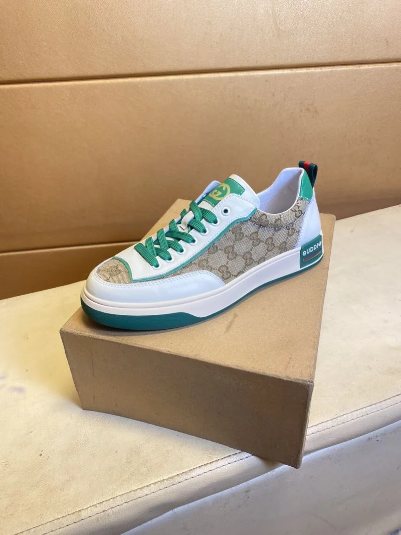 Stretchable Gucci Low Shoes 25636