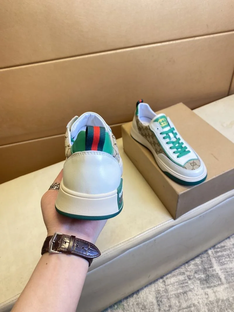 Stretchable Gucci Low Shoes 25636
