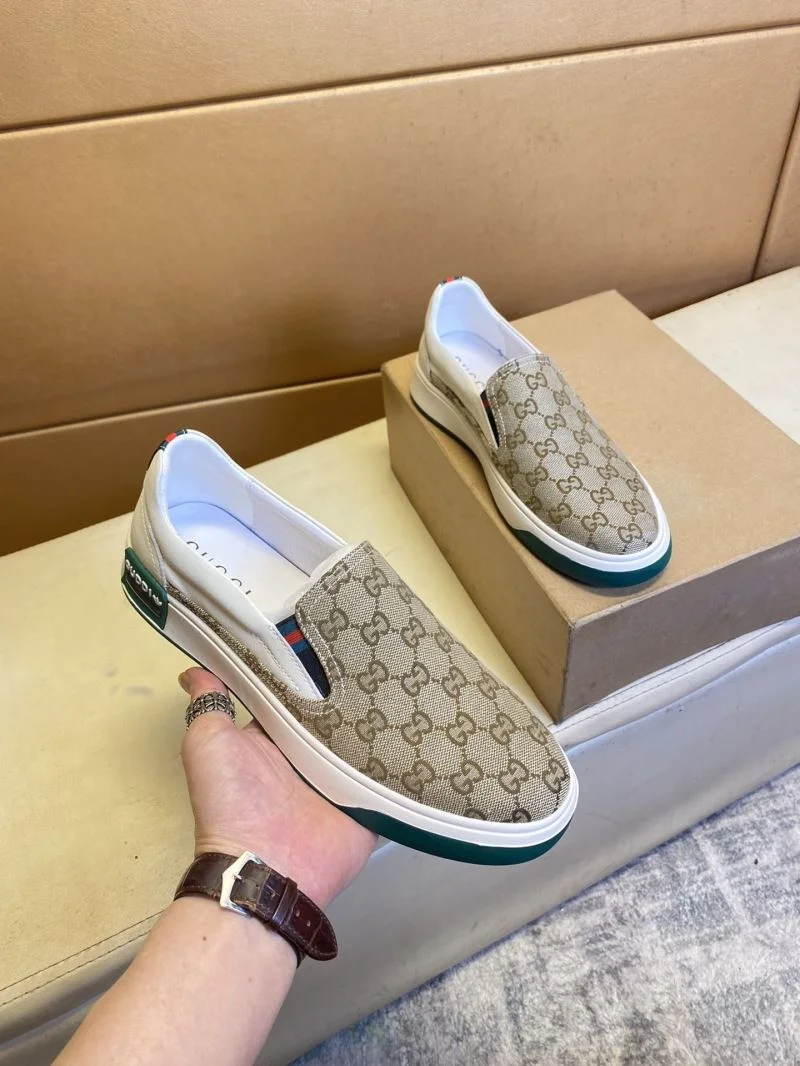 Casual Gucci Low Shoes 25637