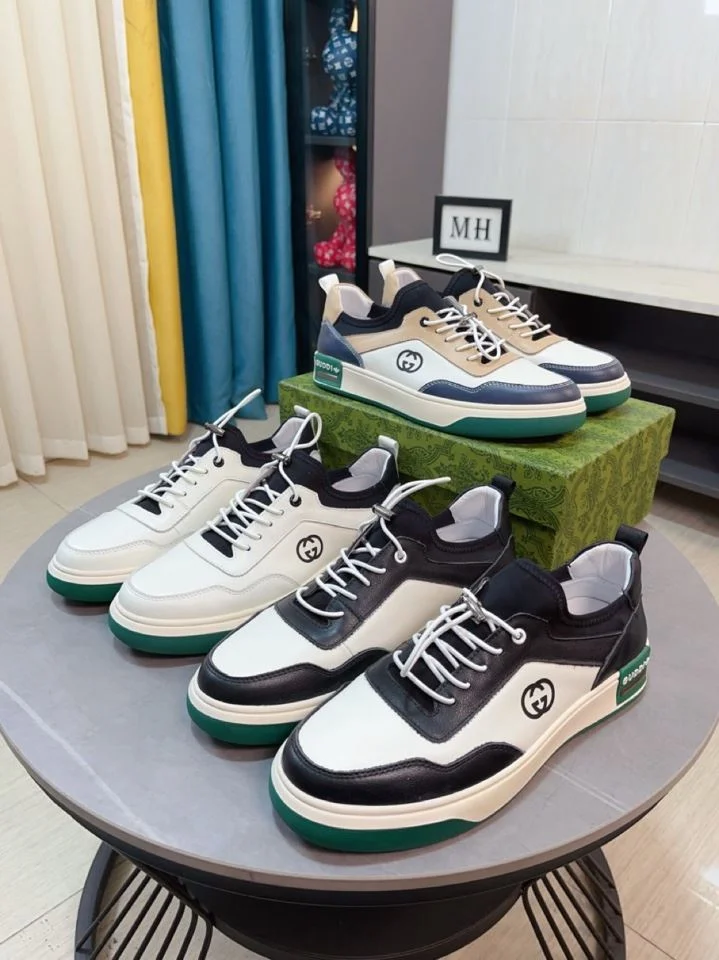 Flexible Gucci Low Shoes 25631