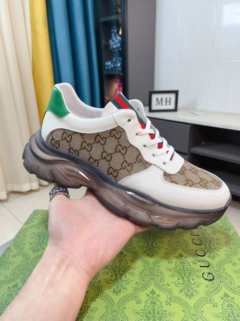 Gucci Low Shoes EasyMatch 25622