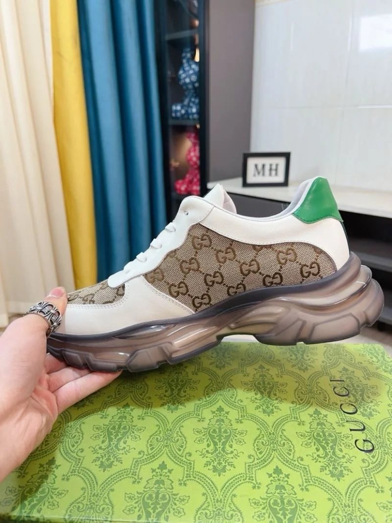 Gucci Low Shoes EasyMatch 25622