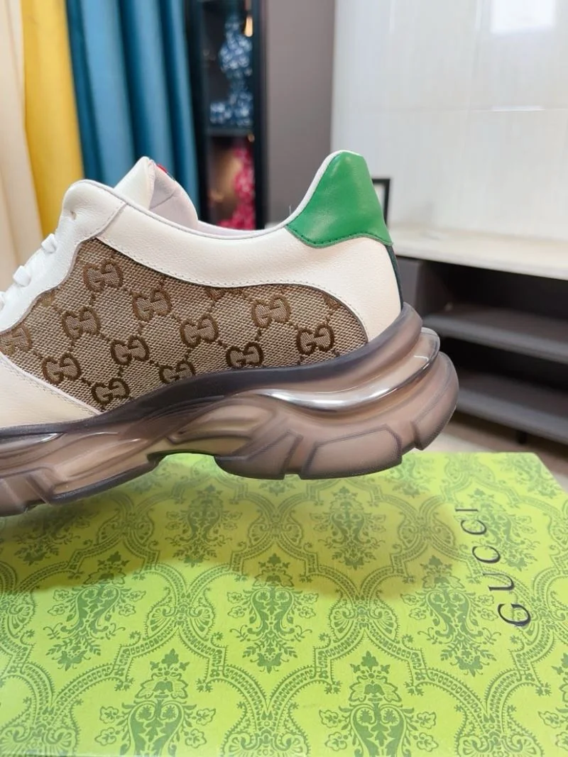 Gucci Low Shoes EasyMatch 25622