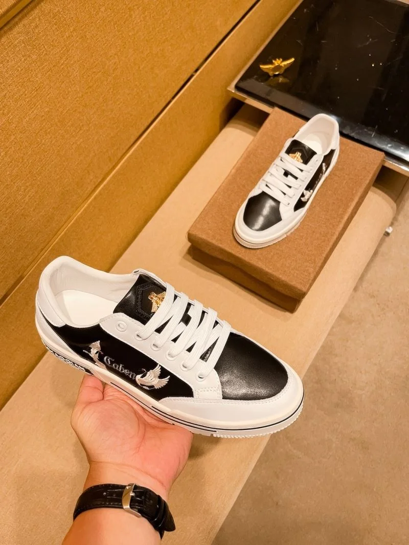 EyeCatching Gucci Low Shoes 25676