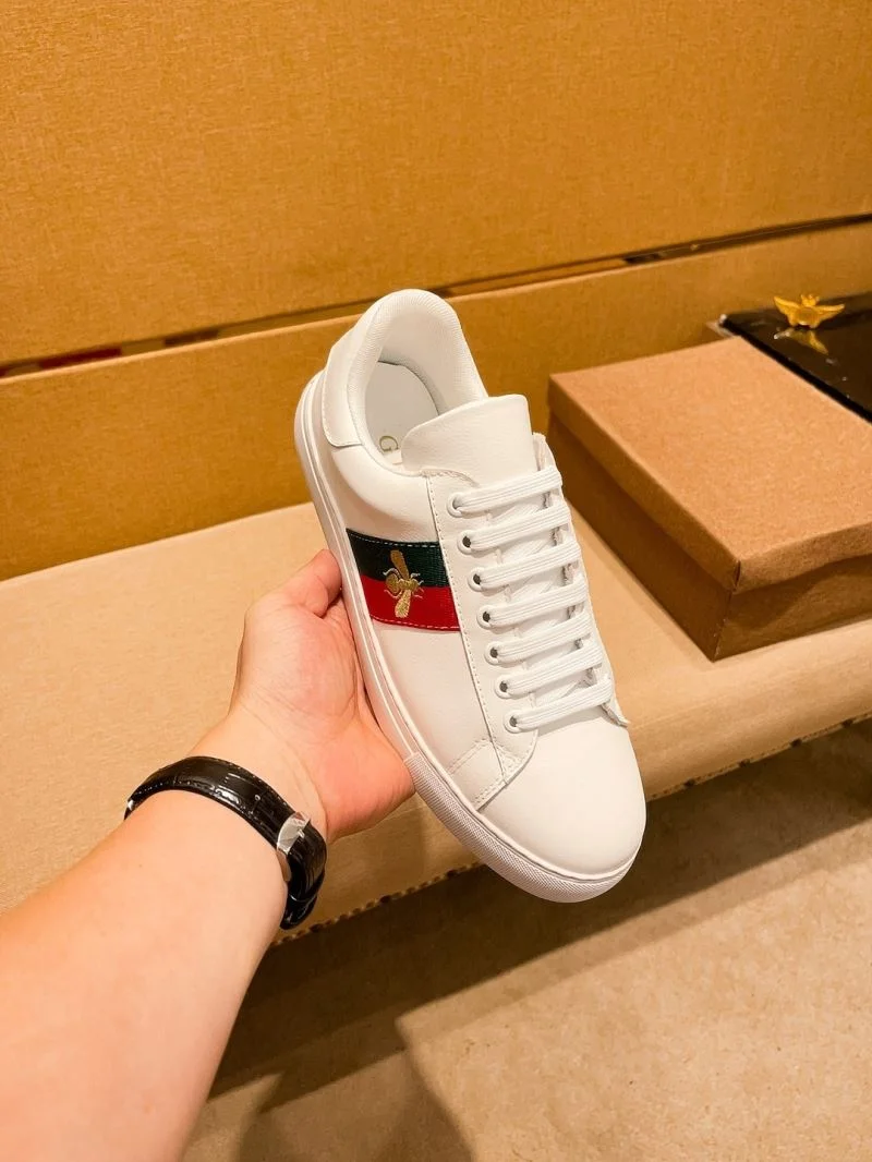 Gucci Low Shoes Breathable 25614