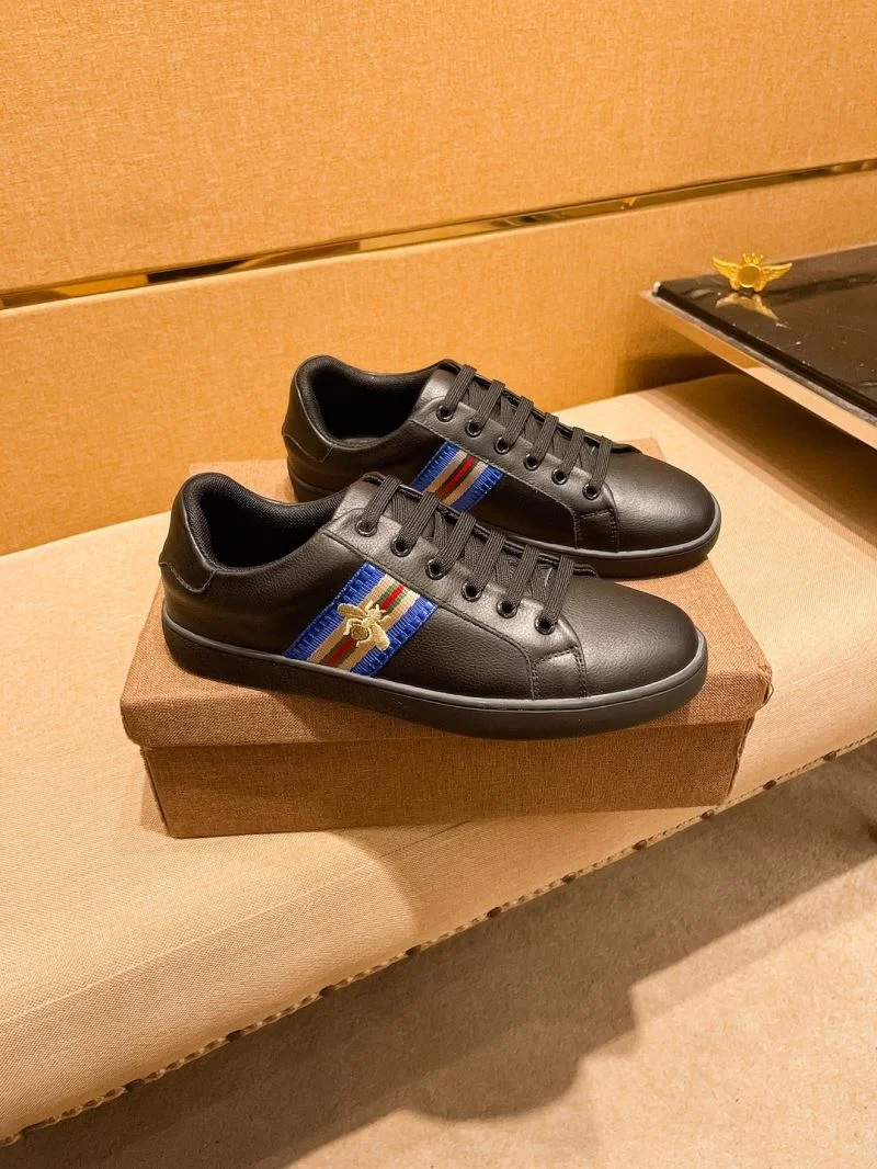 Gucci Low Shoes MultiPurpose 25772