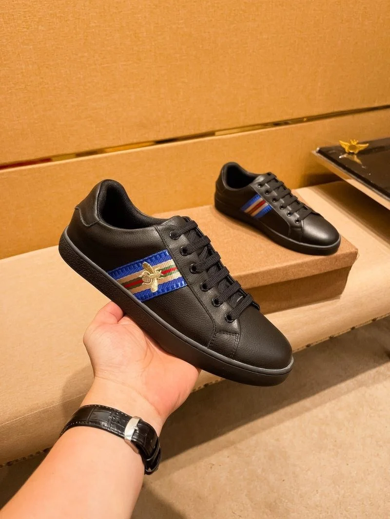 Gucci Low Shoes MultiPurpose 25772