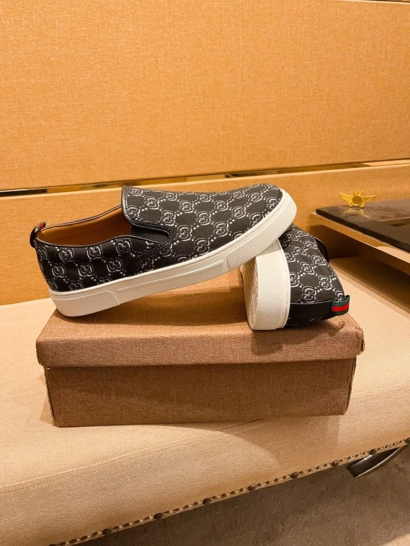 ZeroBulk Gucci Low Shoes 25656