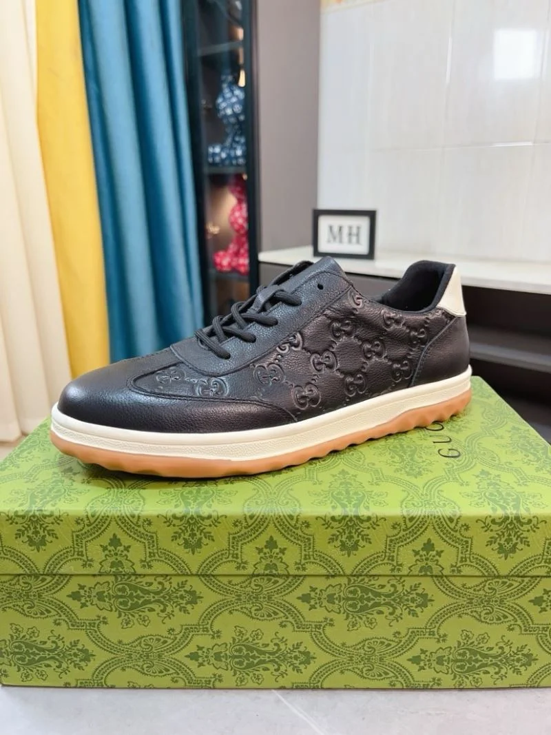 Gucci Low Shoes Comfortable 25602