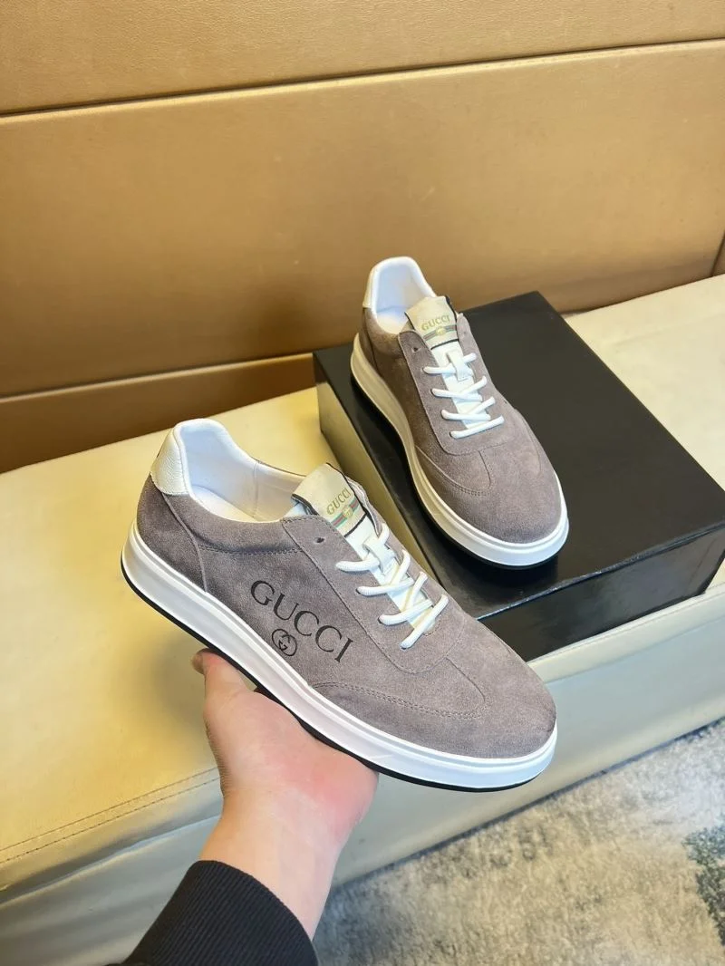 Gucci Low Shoes Bright 25601