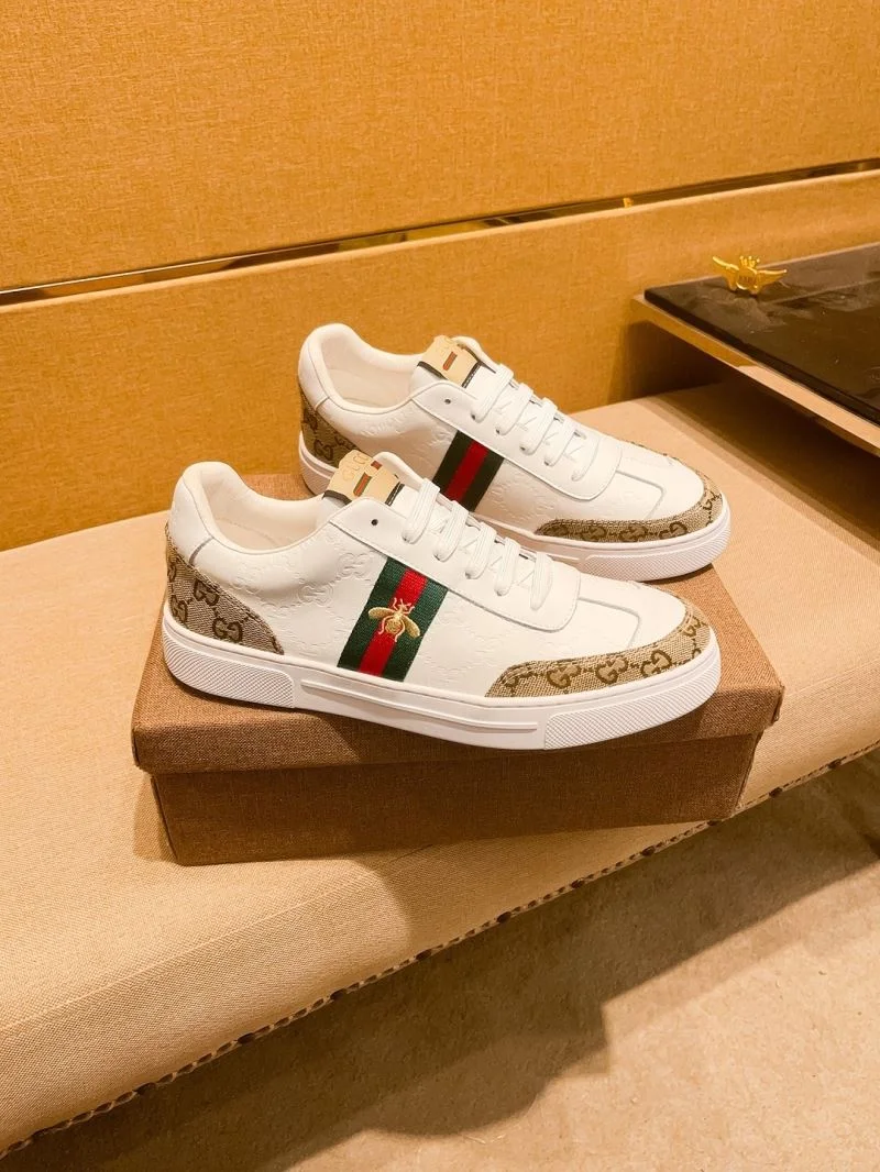 Gucci Low Shoes OnTrend 25576
