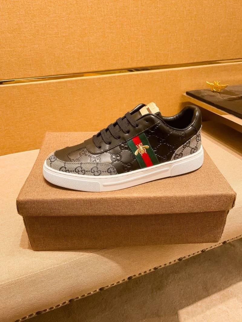 Effortless Gucci Low Shoes 25582