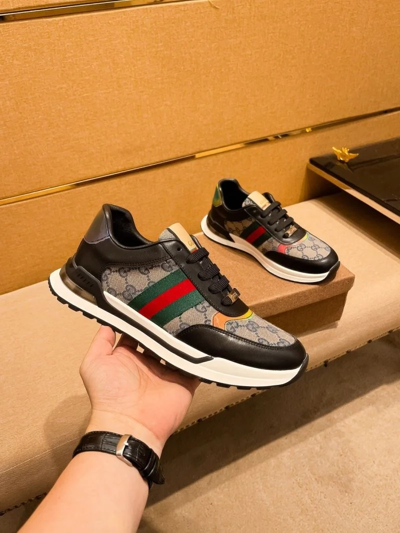 Neat Gucci Low Shoes 25598
