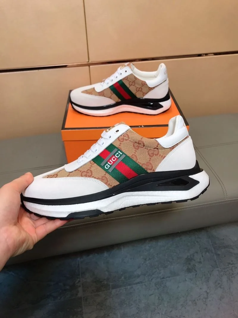 Gucci Low Shoes Vibrant 25560
