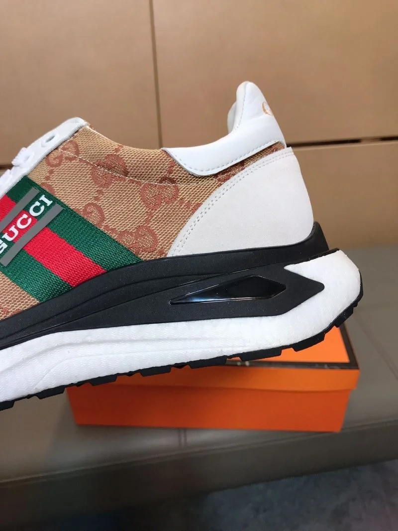 Gucci Low Shoes Vibrant 25560