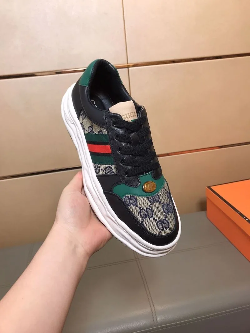 Gucci Low Shoes EasyCare 25557