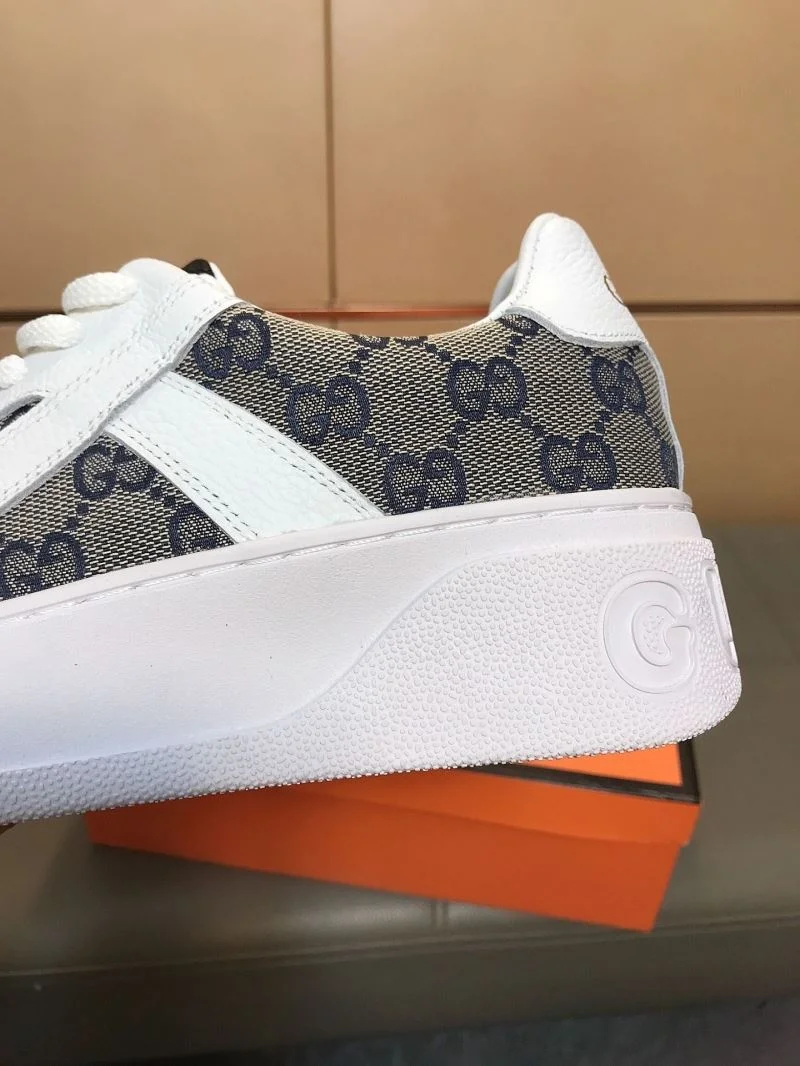 Refined Gucci Low Shoes 25563