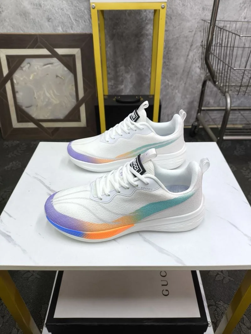 Gucci Low Shoes Lightweight 25541