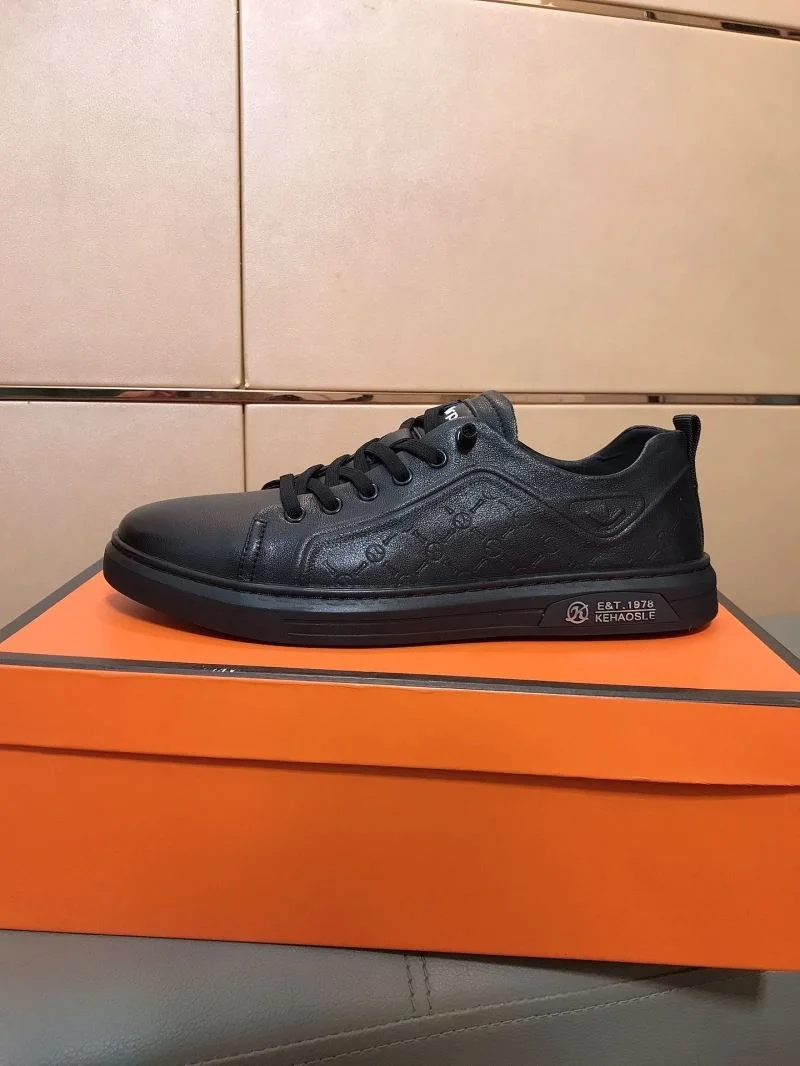 Gucci Low Shoes Colorful 25498