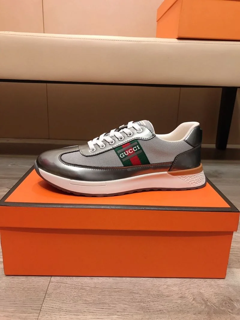 Elegant Gucci Low Shoes 25473