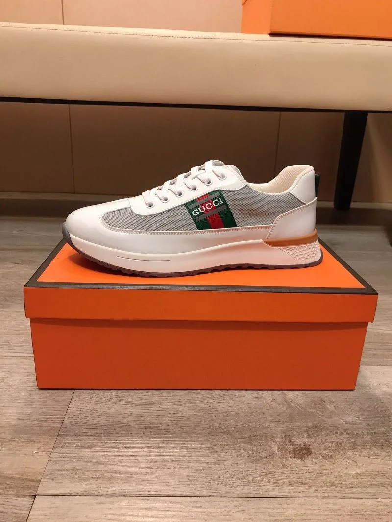 Vibrant Gucci Low Shoes 25478