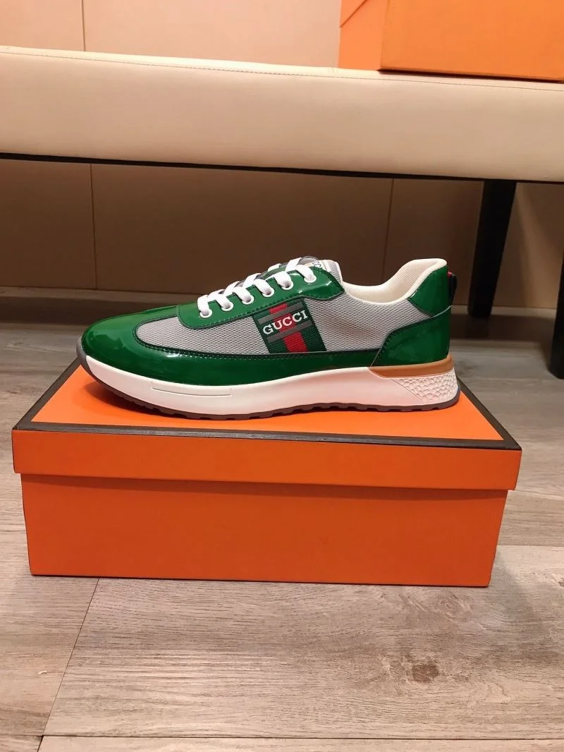 Classic Gucci Low Shoes 25476