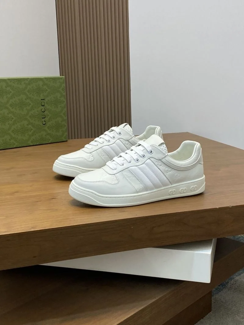 Gucci Low Shoes Packable 25453