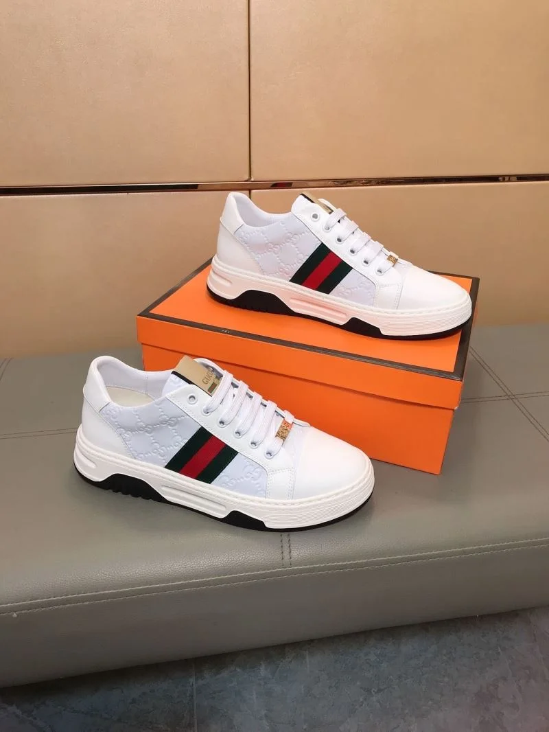 Seasonal Gucci Low Shoes 25455