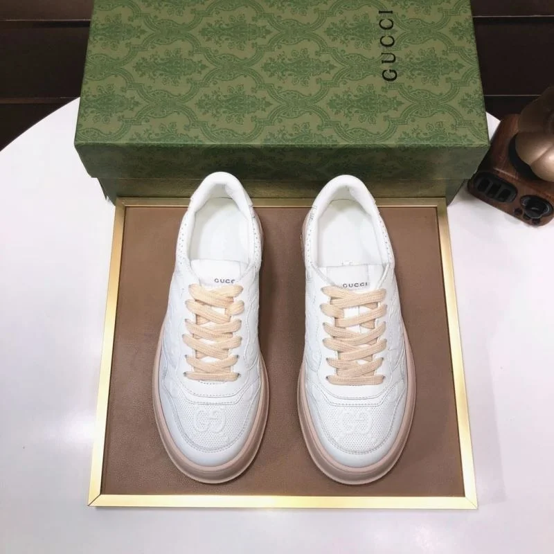 Gucci Low Shoes Sustainable 25464