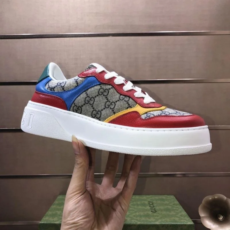 WellDesigned Gucci Low Shoes 25447
