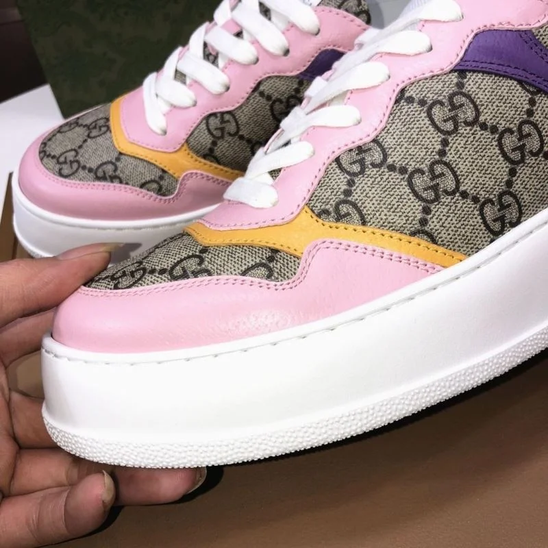 Gucci Low Shoes TechFriendly 25439