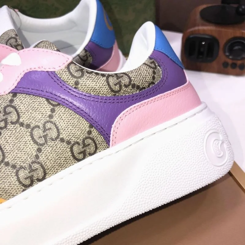 Gucci Low Shoes TechFriendly 25439