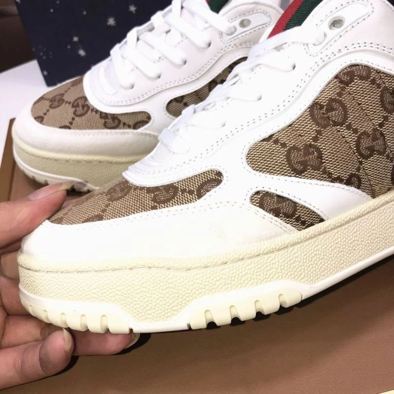 TechFriendly Gucci Low Shoes 25432