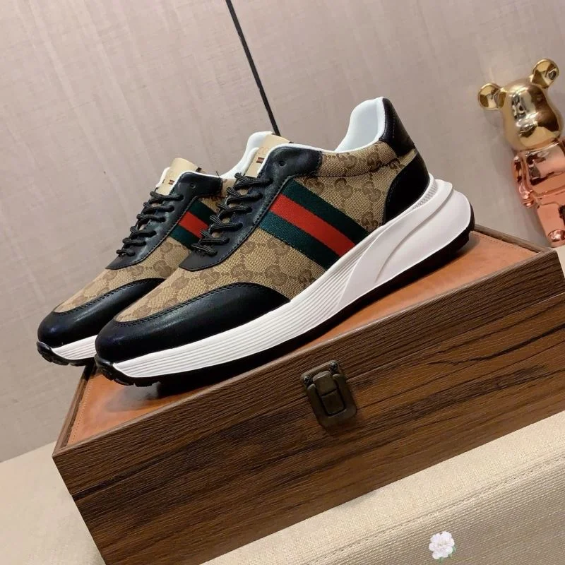 Gucci Low Shoes Stretchable 25428