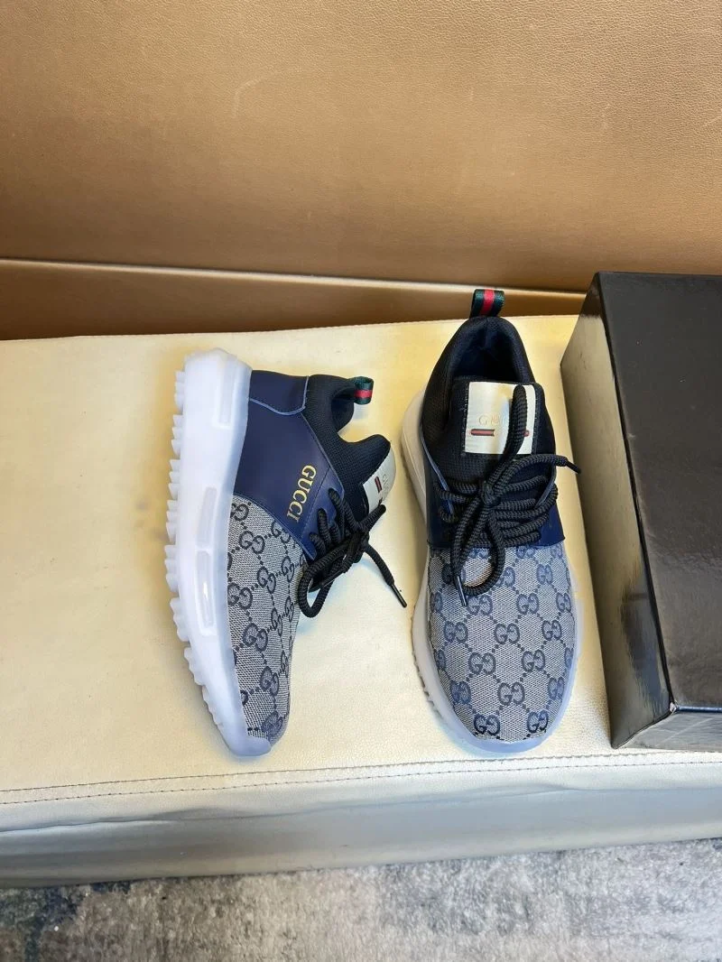 Supportive Gucci Low Shoes 25408