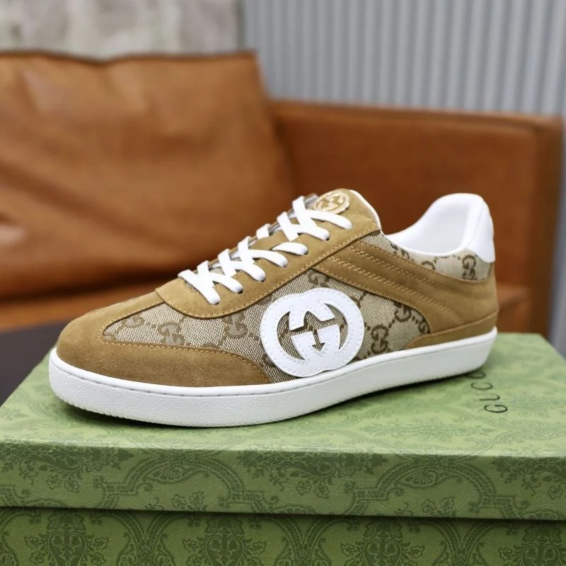 Gucci Low Shoes ComfortFit 25438