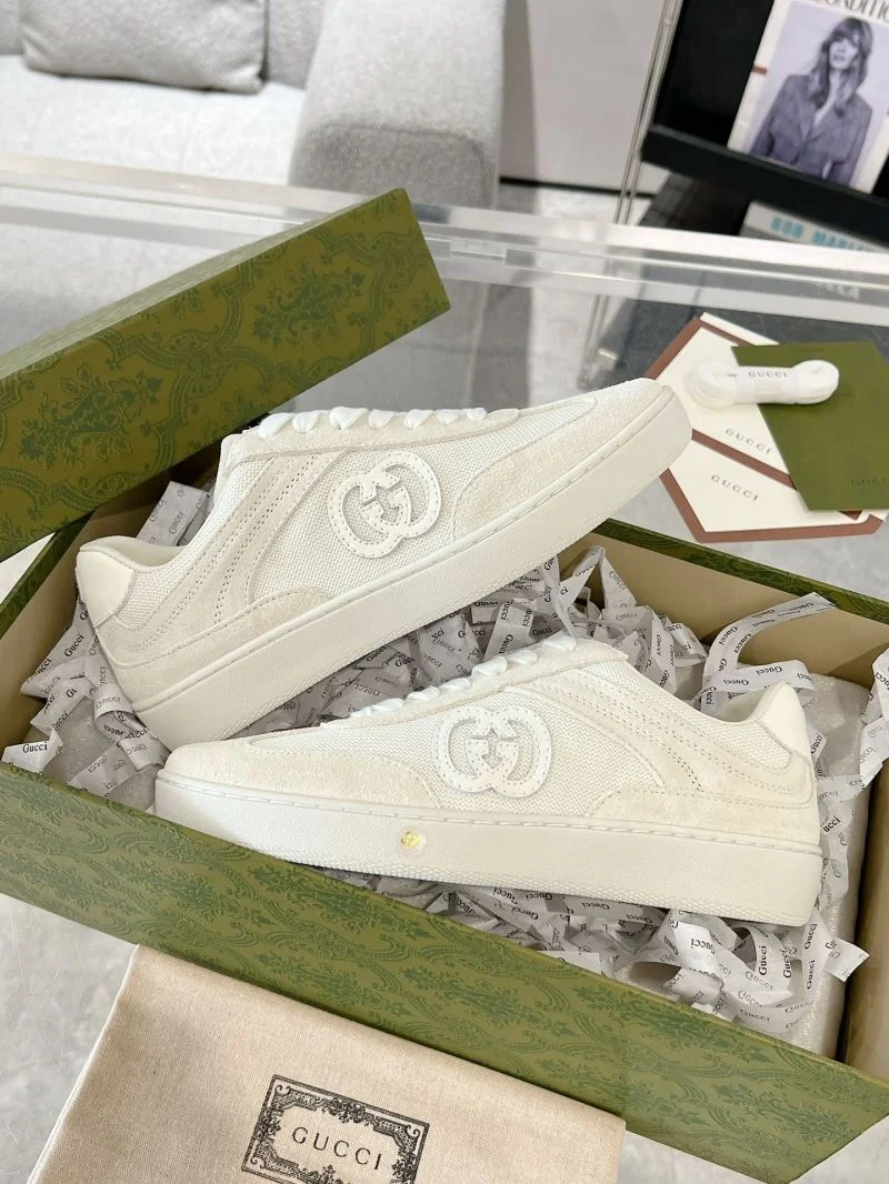 TechFriendly Gucci Low Shoes 26043