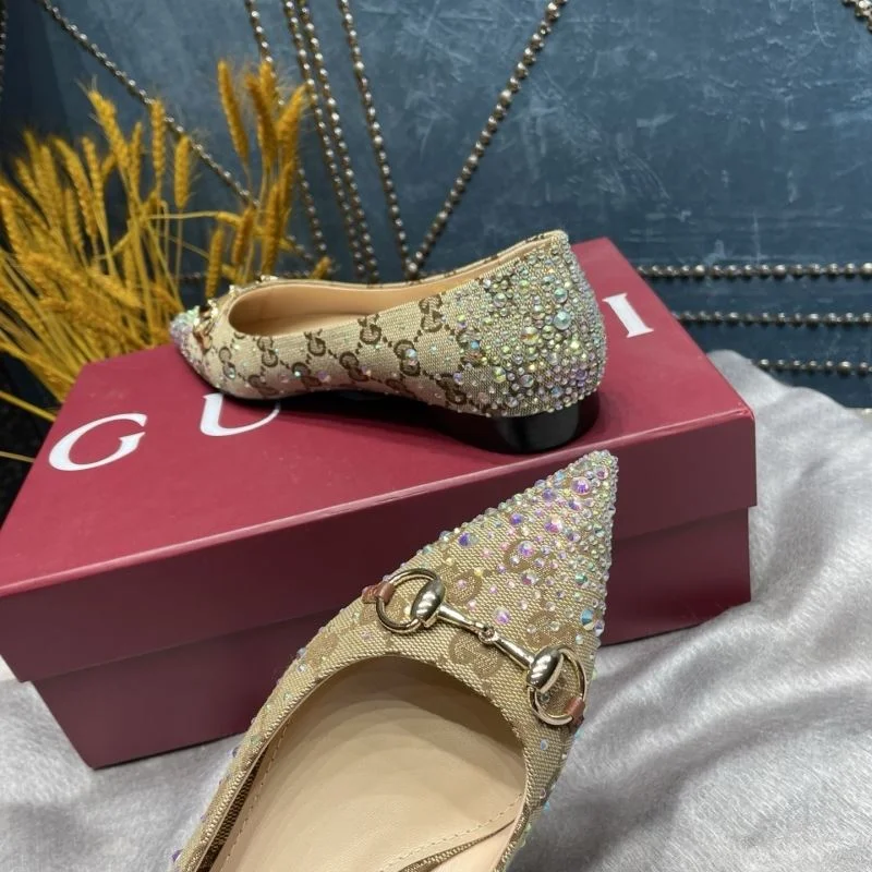 Attractive Gucci Low Shoes 26041