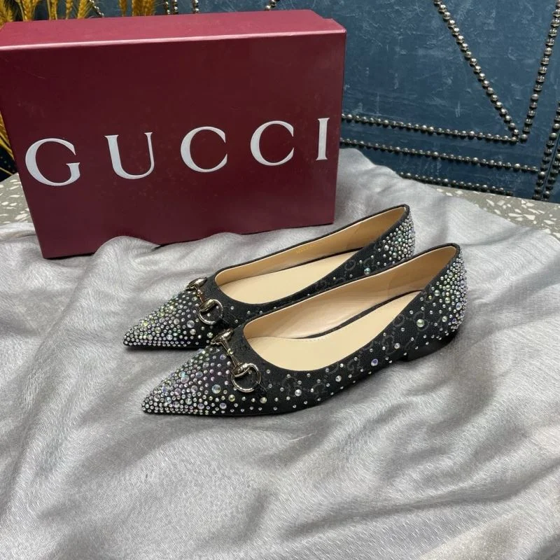 Gucci Low Shoes Breathable 26037