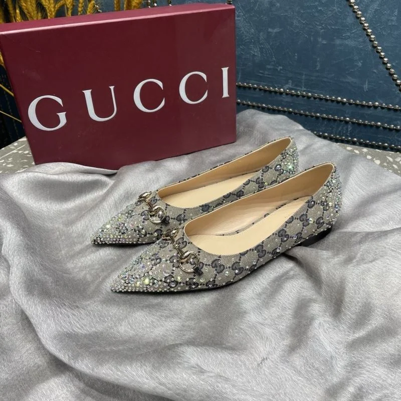 Gucci Low Shoes FreshLook 26052