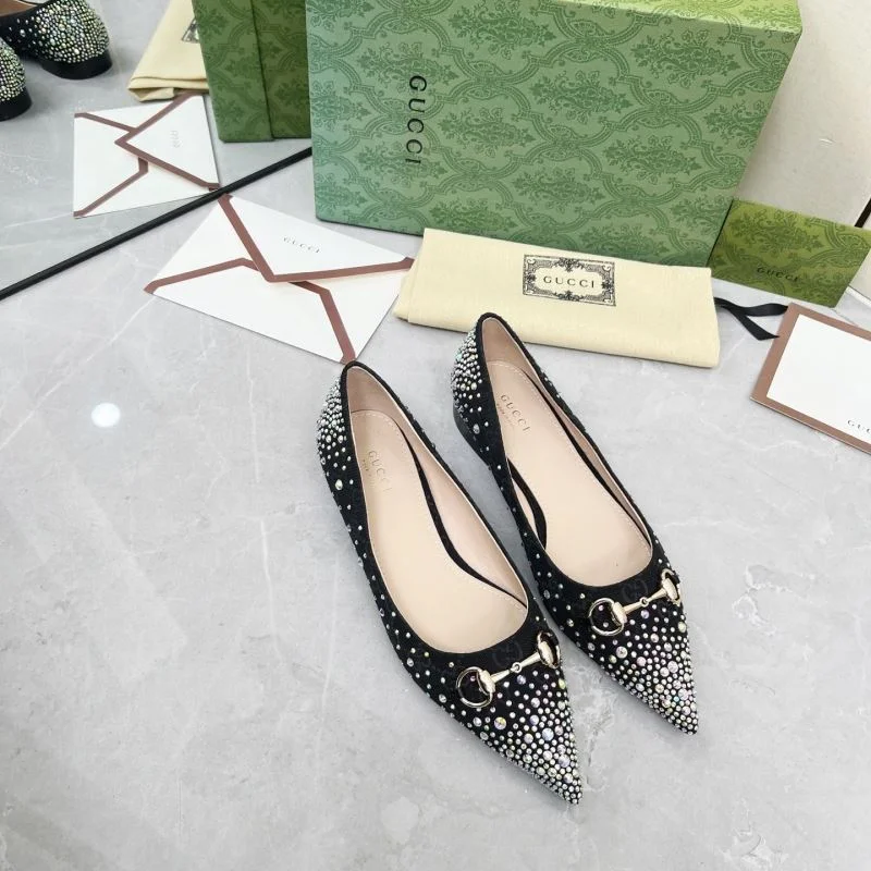 ModernLook Gucci Low Shoes 26047