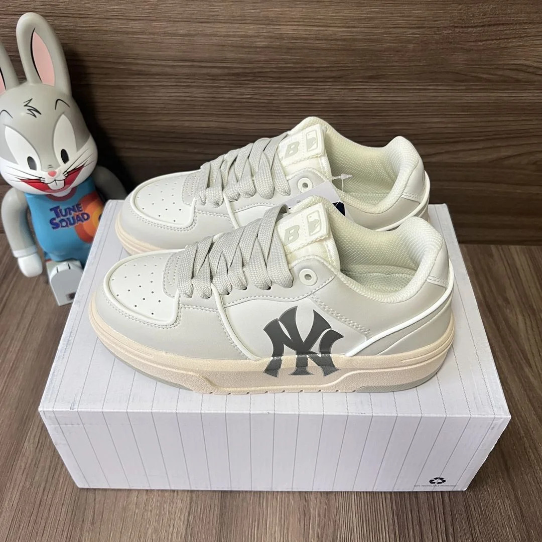 SoftTouch Gucci Low Shoes 24509