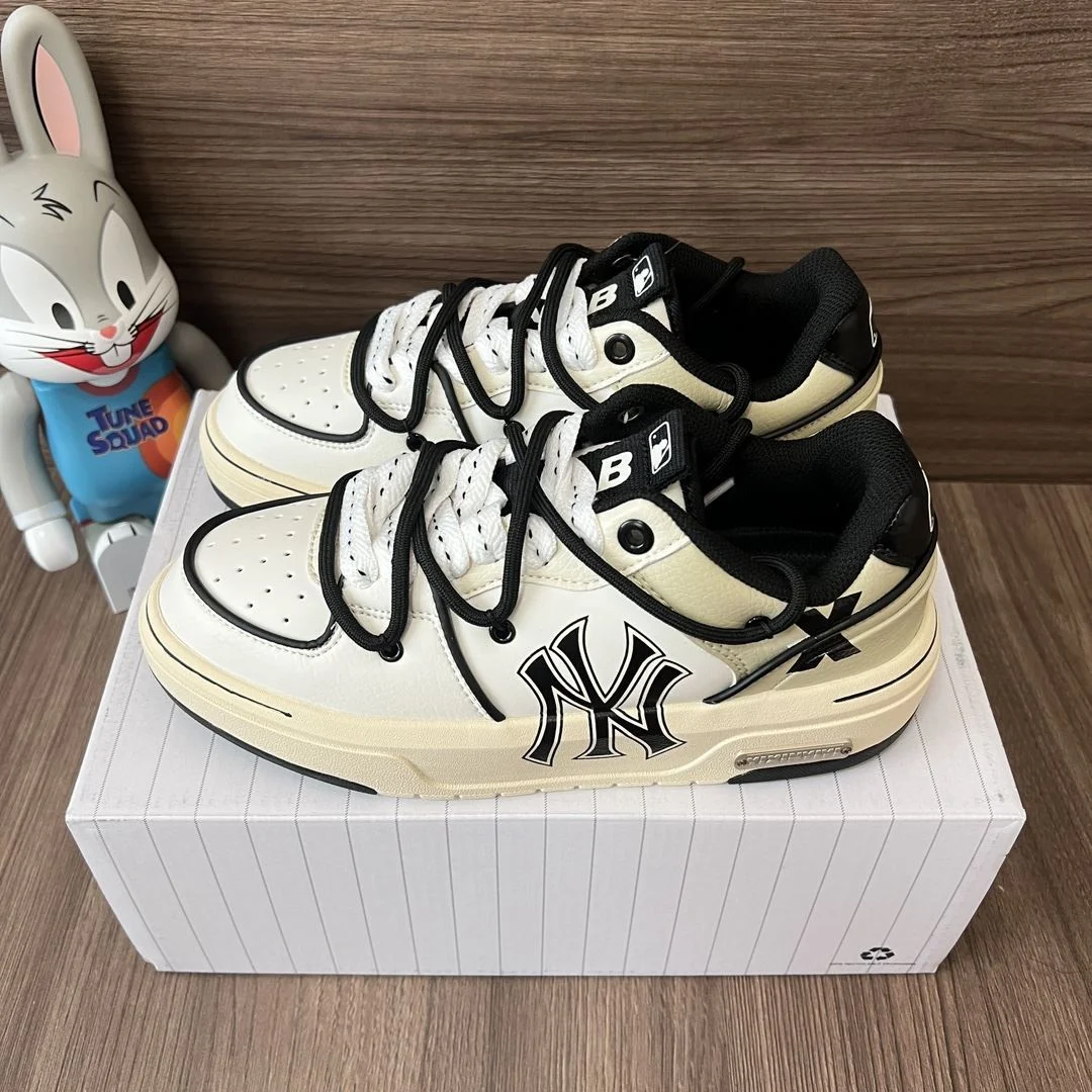Breathable Gucci Low Shoes 24505