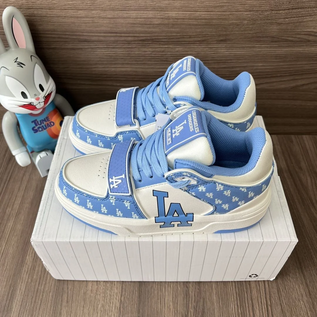 Neat Gucci Low Shoes 24477