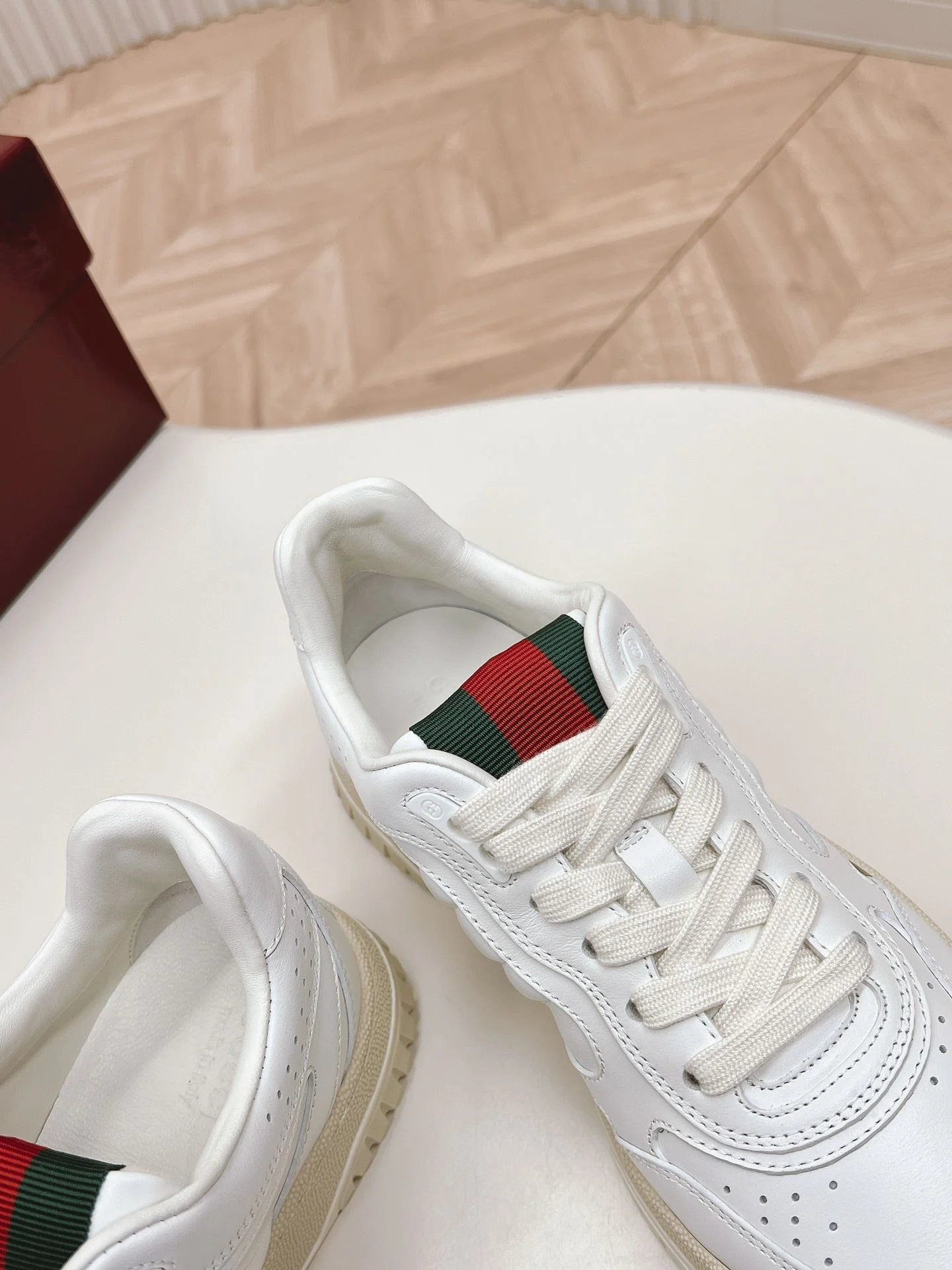 Gucci Low Shoes Comfortable 24470