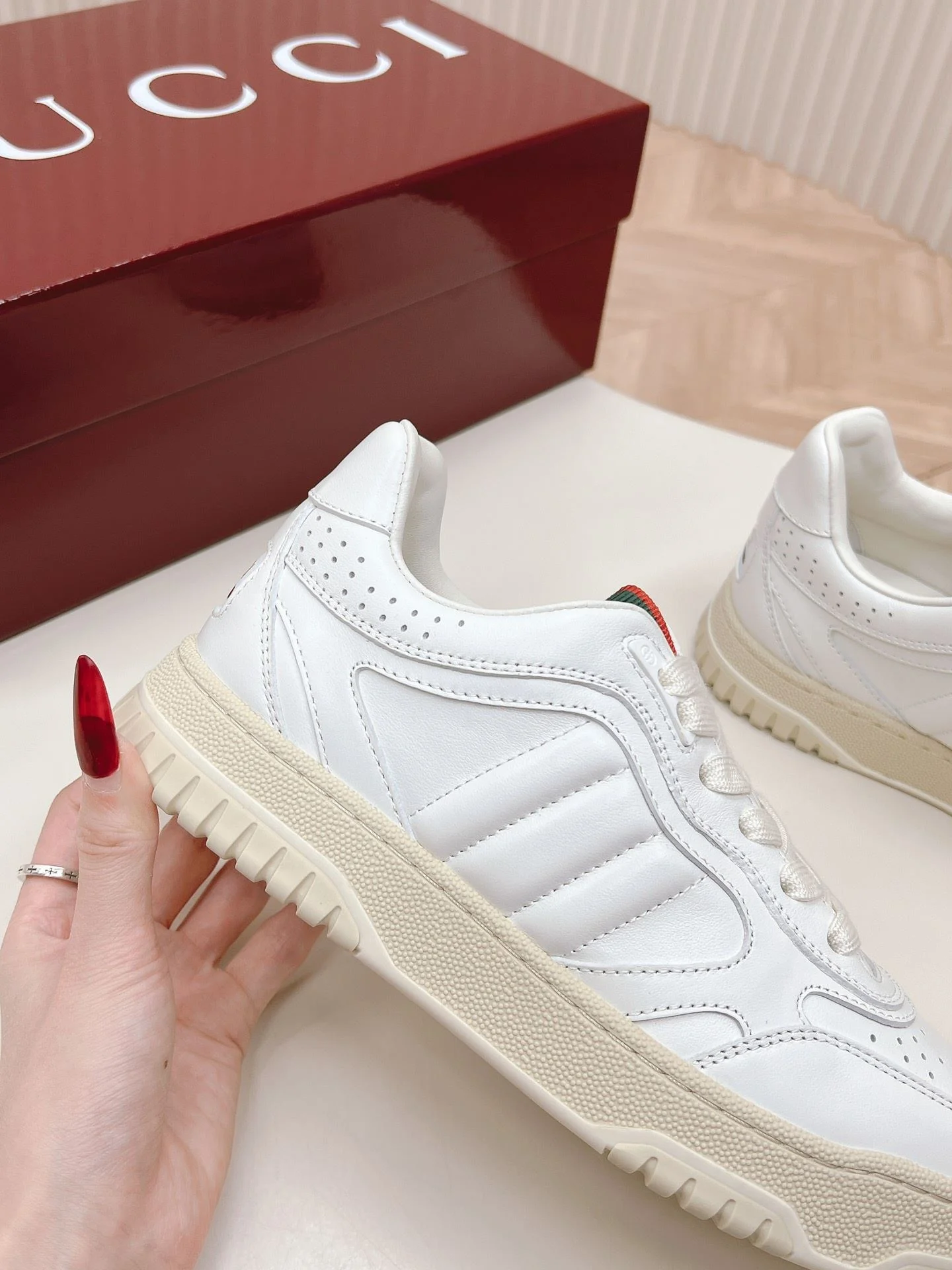 Gucci Low Shoes Comfortable 24470