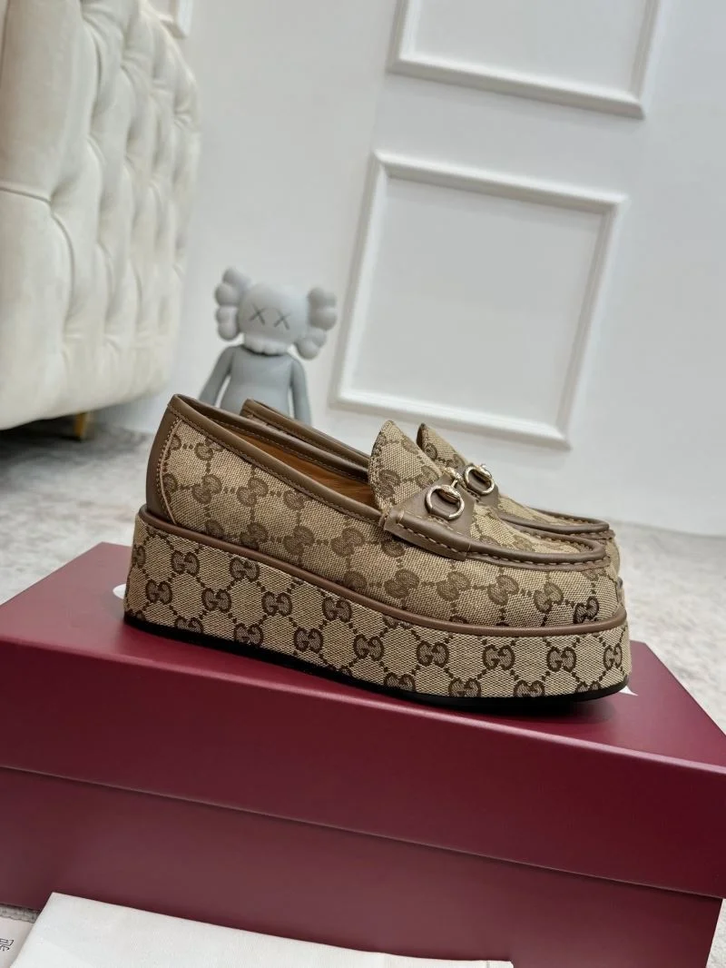 Gucci Low Shoes Attractive 24486