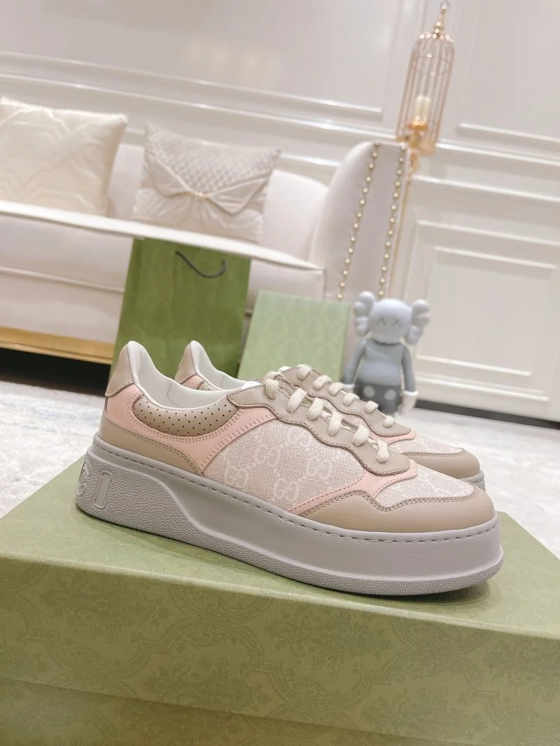 Gucci Low Shoes UrbanChic 24461